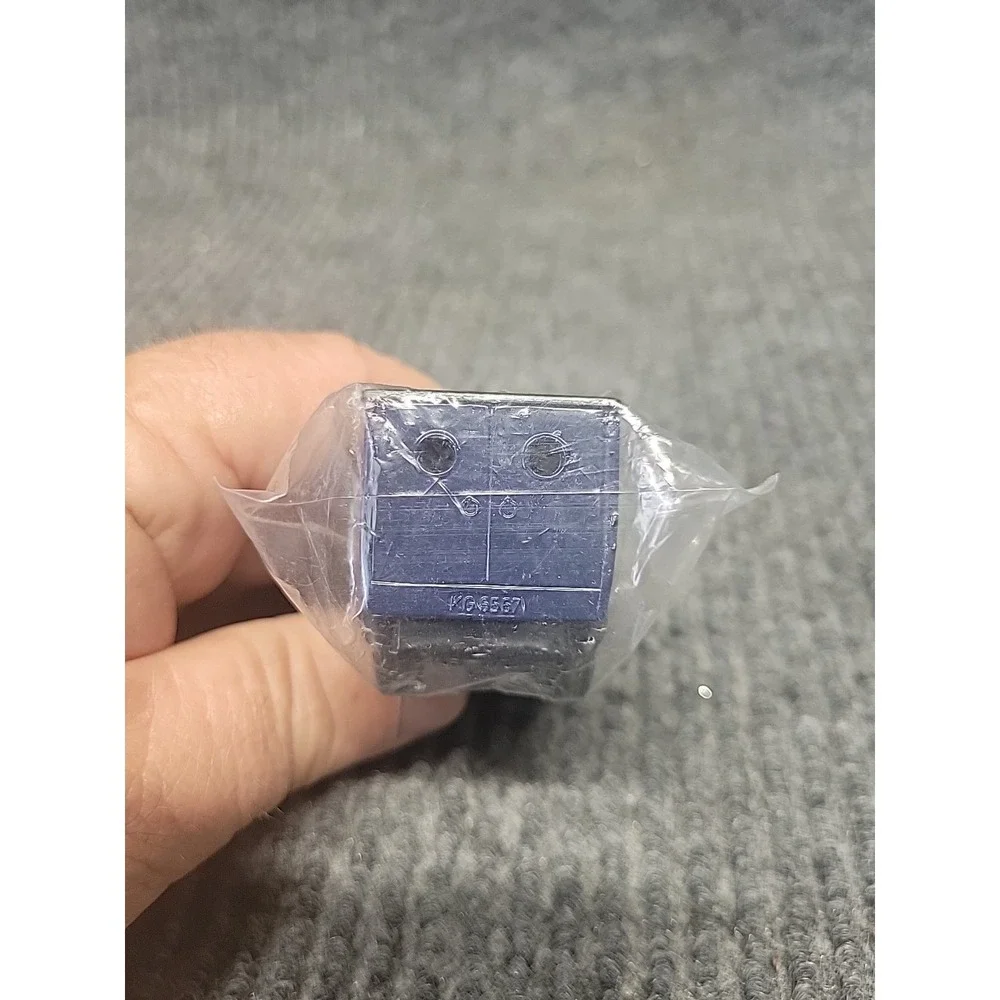 Match this matchbox